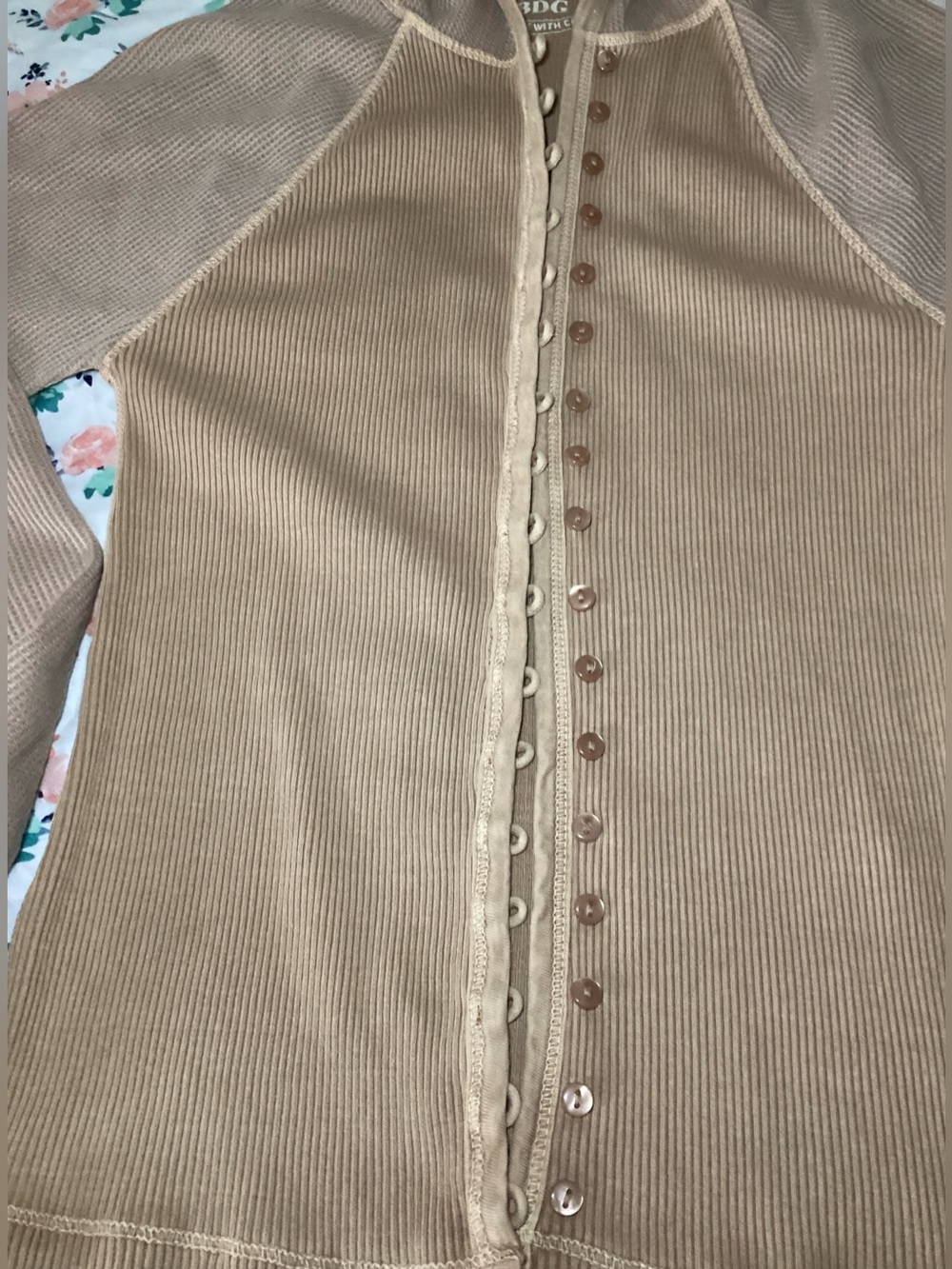 BDG (Urban Outfitters) Taupe Ribbed Hooded Henley Top Small Discontinued NWT - Picture 5 of 9